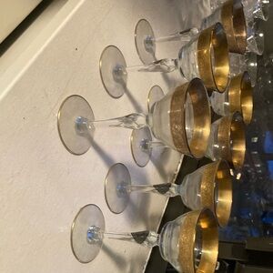 7 Cordial glasses